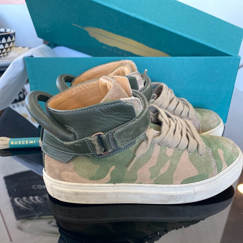 Kids Buscemi - Picture 2 of 8